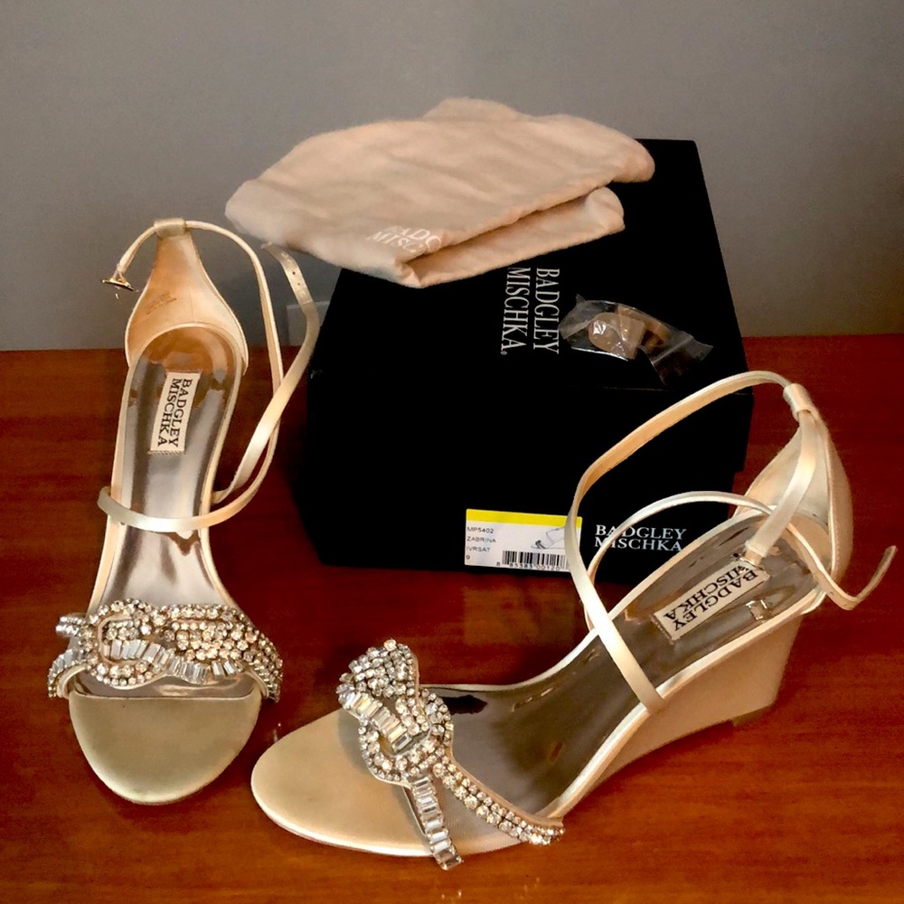 Badgley Mischka Zabrina Wedge Sandal